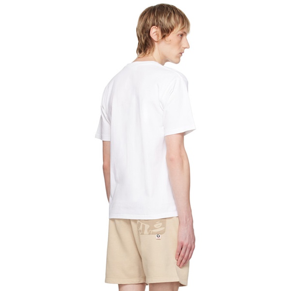  베이프 BAPE White 1st Camo NYC T-Shirt 241546M213200