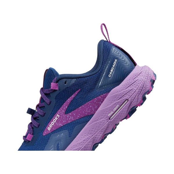  Womens Brooks Cascadia 17 9881138_1047823