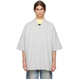 피어오브갓 Fear of God 에센셜 ESSENTIALS Gray V-Neck T-Shirt 241161M213007