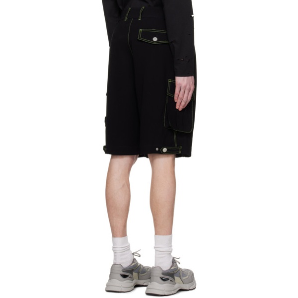  펑첸왕 Feng Chen Wang Black Contrast Stitch Shorts 231107M193005
