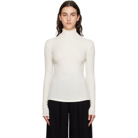 Filippa K 오프화이트 Off-White Lettuce Edge Turtleneck 232072F099000