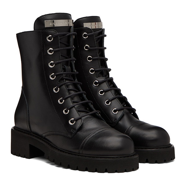  쥬세페 자노티 Giuseppe Zanotti Black Thora Boots 222266F113000