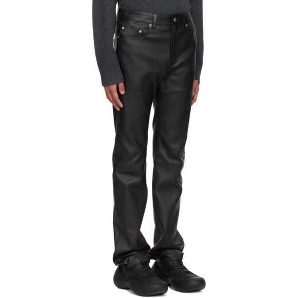  JW 앤더슨 JW Anderson Black Slim-Fit Leather Pants 232477M189000