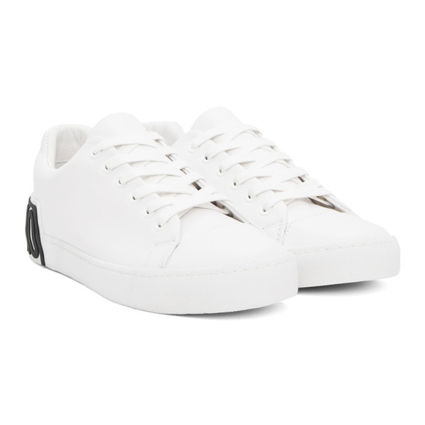  모스키노 Moschino White Maxi Logo Calfskin Sneakers 241720M237007