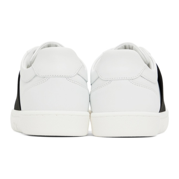  모스키노 Moschino White Elastic Band Sneakers 222720F128018