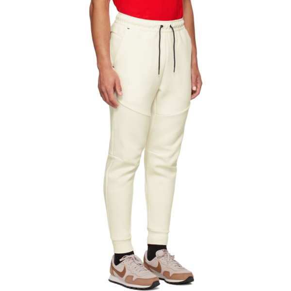 나이키 Nike White Sportswear Tech Lounge Pants 222011M190042