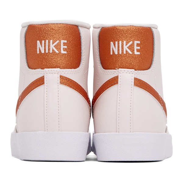 나이키 Nike Pink Blazer 77 ESS Mid Sneakers 231011F127011