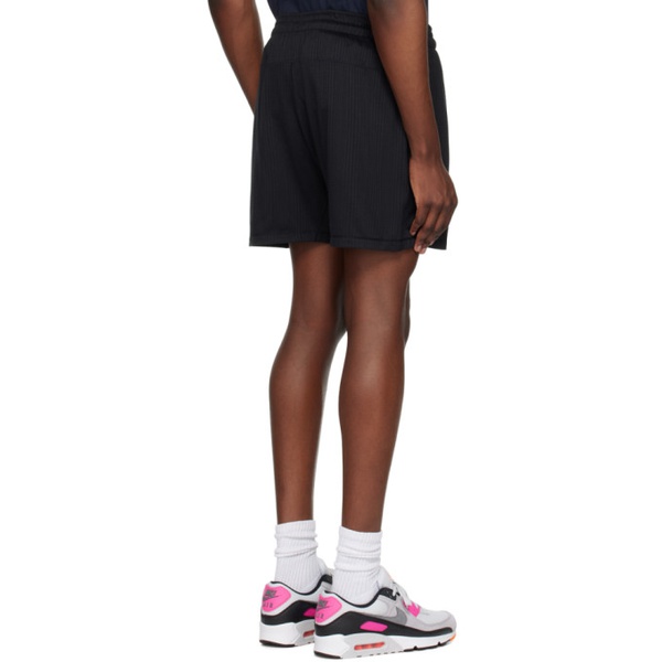 나이키 Nike Black Yoga Shorts 242011M193024