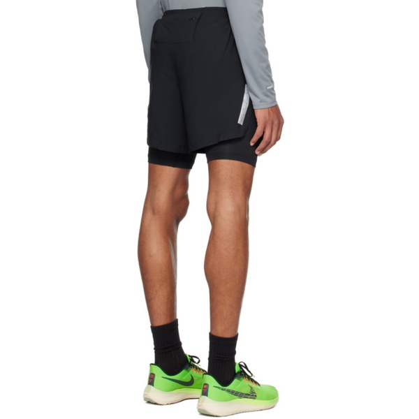 나이키 Nike Black Stride Shorts 232011M193035