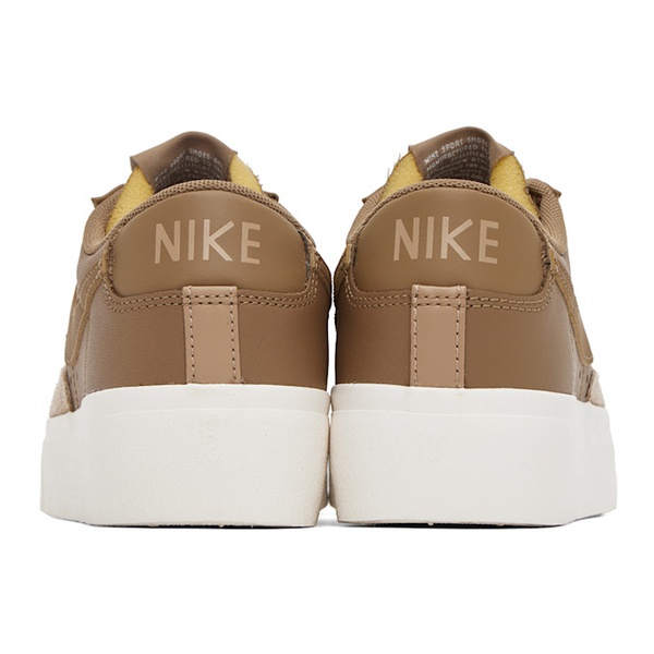 나이키 Nike Brown Blazer Platform Low Sneakers 231011F128025