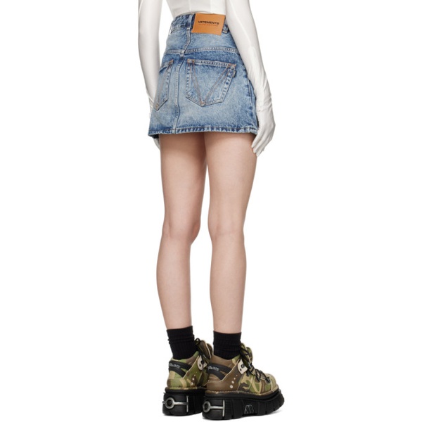  베트멍 VETEMENTS Blue Ripped Miniskirt 231669F090001