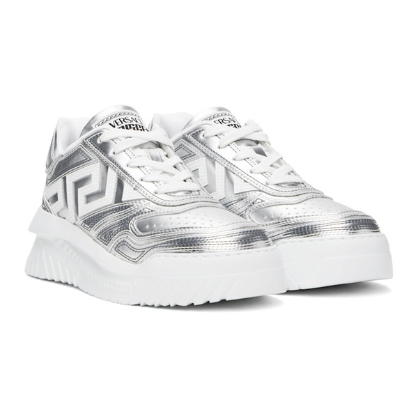 베르사체 베르사체 Versace Silver & White Metallic Greca Oddisea Sneakers 241404M237028